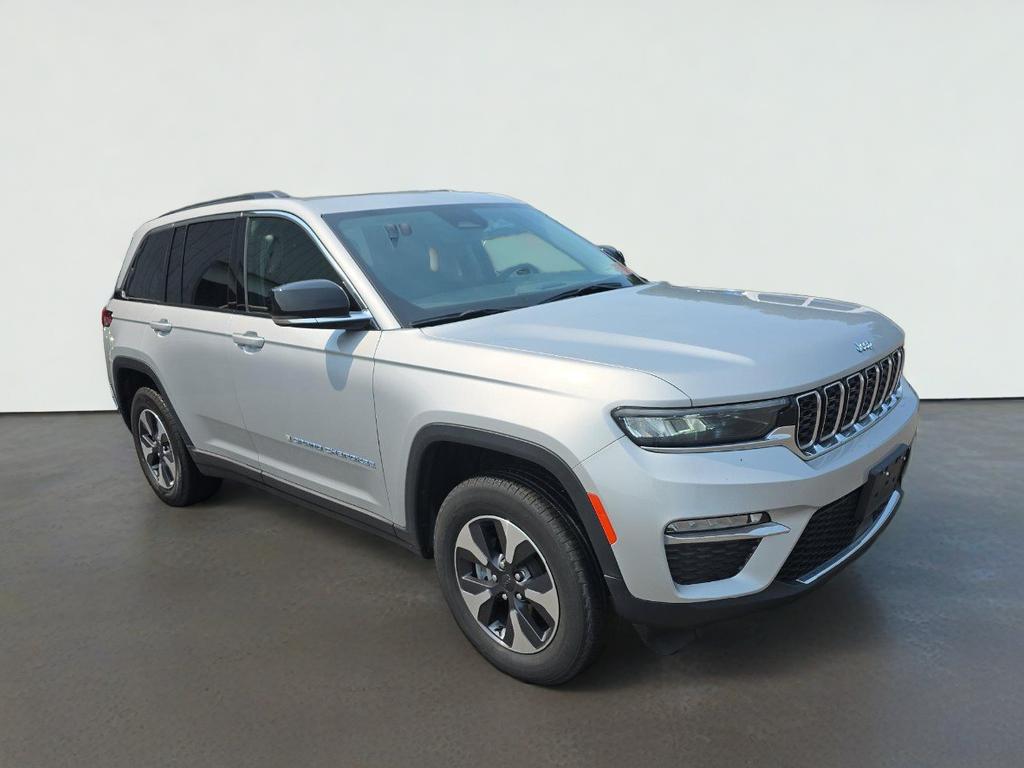 2024 Jeep Grand Cherokee 4xe 4DR 4WD