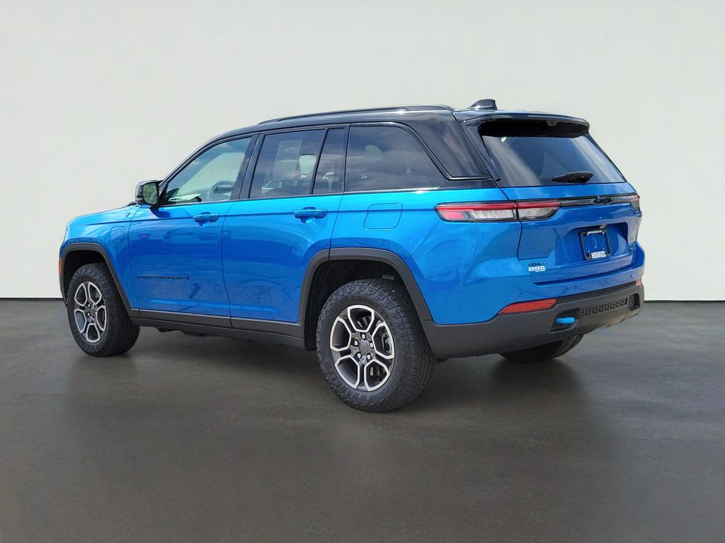 2023 Jeep Grand Cherokee 4xe Trailhawk