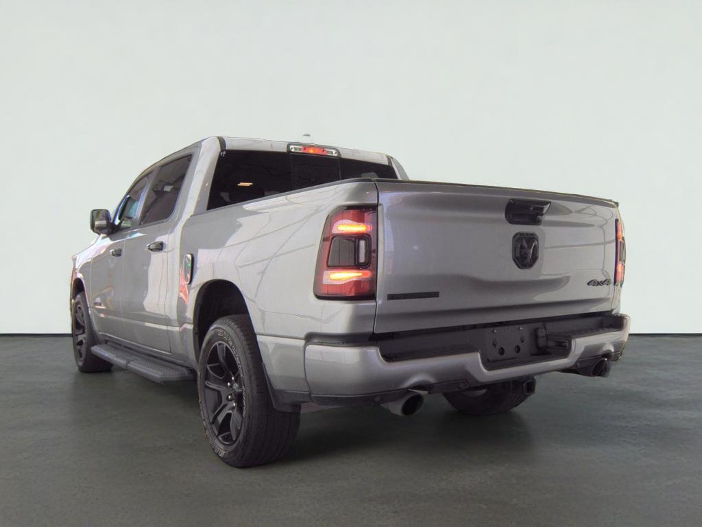 2024 RAM 1500 Big Horn Crew Cab 4x4 5'7' Box