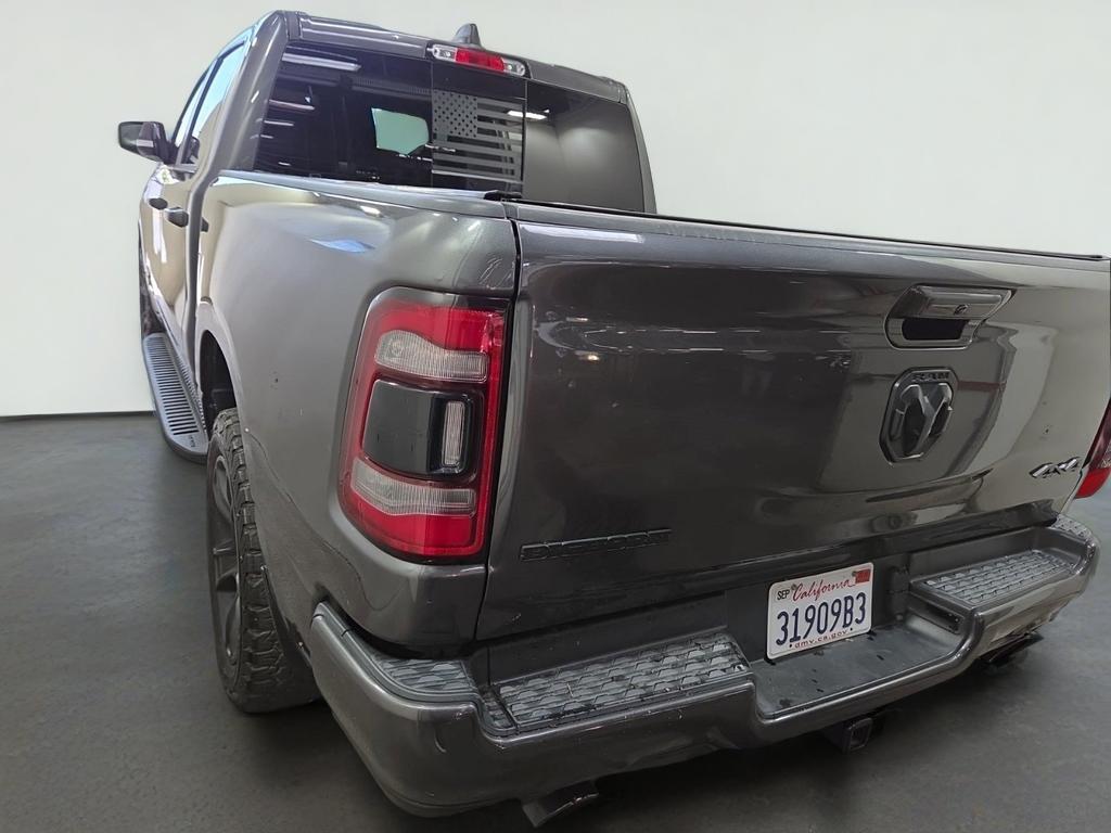 2020 RAM 1500 Big Horn Crew Cab 4x4 5'7' Box