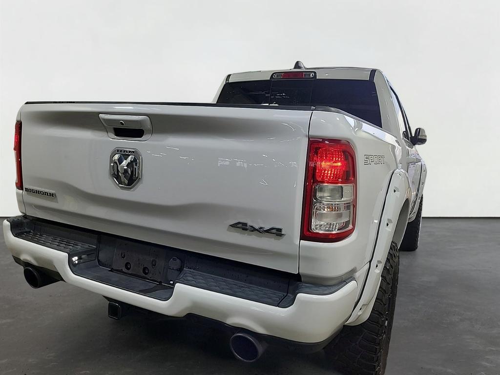 2022 RAM 1500 Big Horn Crew Cab 4x4 5'7' Box