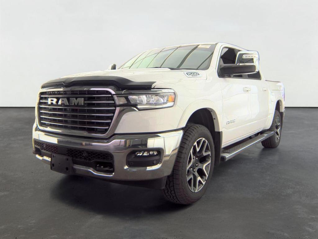 2025 RAM 1500 Laramie Crew Cab 4x4 5'7' Box