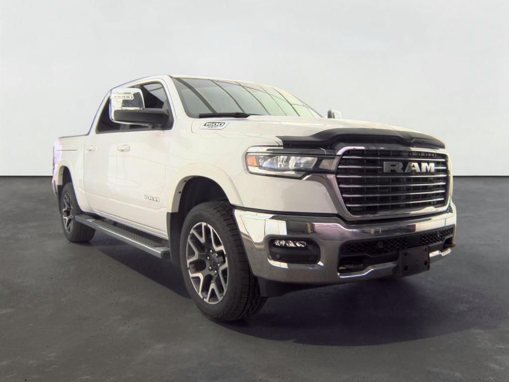 2025 RAM 1500 Laramie Crew Cab 4x4 5'7' Box