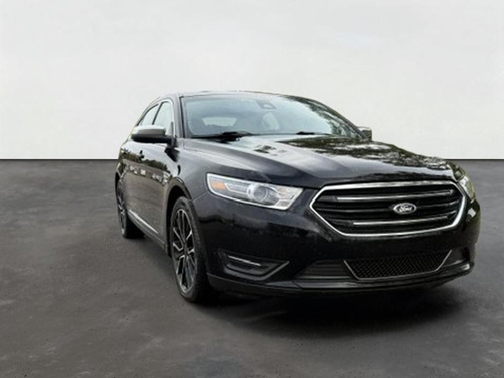 2019 Ford Taurus