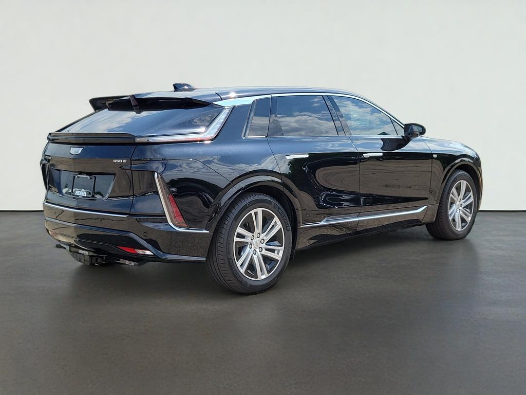 2024 Cadillac LYRIQ Tech w/1SA