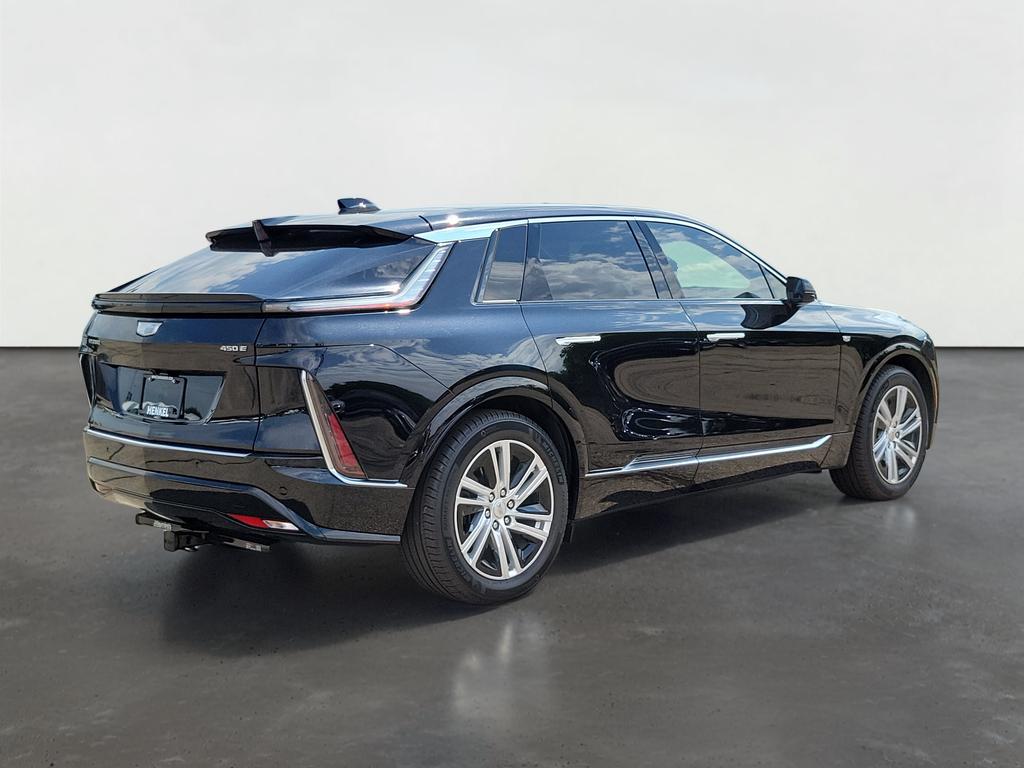 2024 Cadillac LYRIQ Tech w/1SA