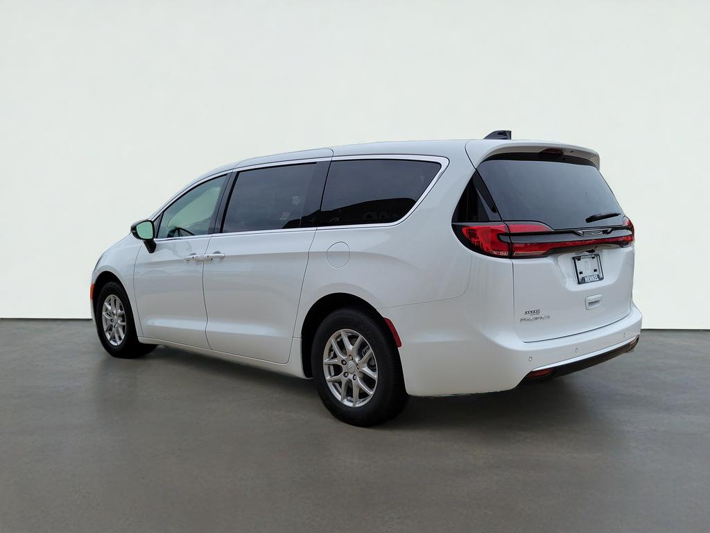 2027 Chrysler Pacifica PACIFICA SELECT