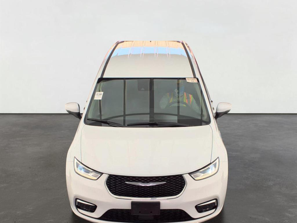 2023 Chrysler Pacifica Plug-In Hybrid Touring L
