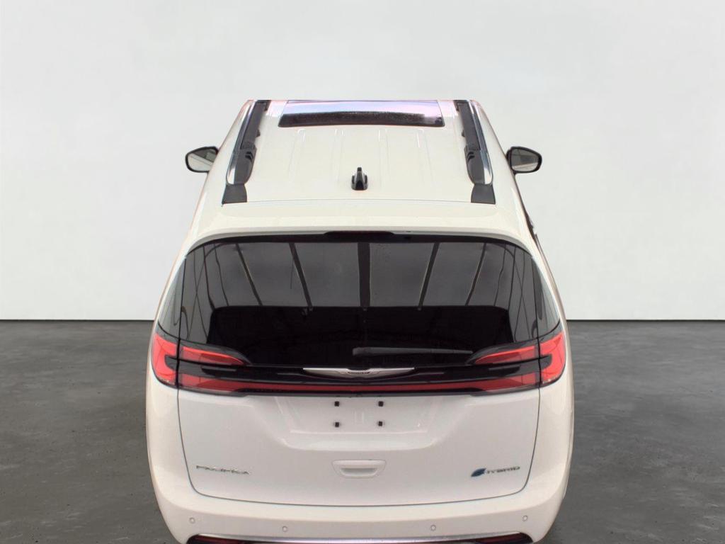 2023 Chrysler Pacifica Hybrid Pinnacle