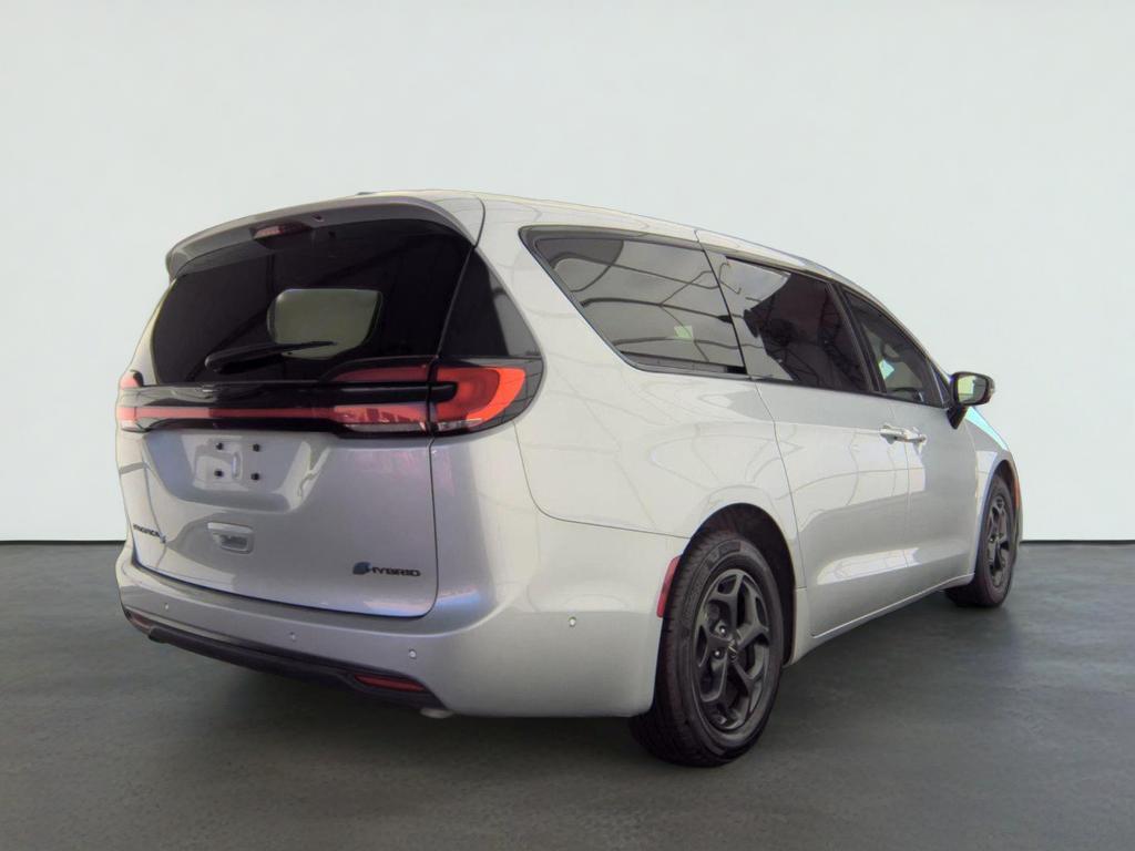 2023 Chrysler Pacifica Hybrid Limited
