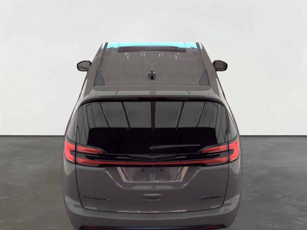 2023 Chrysler Pacifica Plug-In Hybrid Limited S