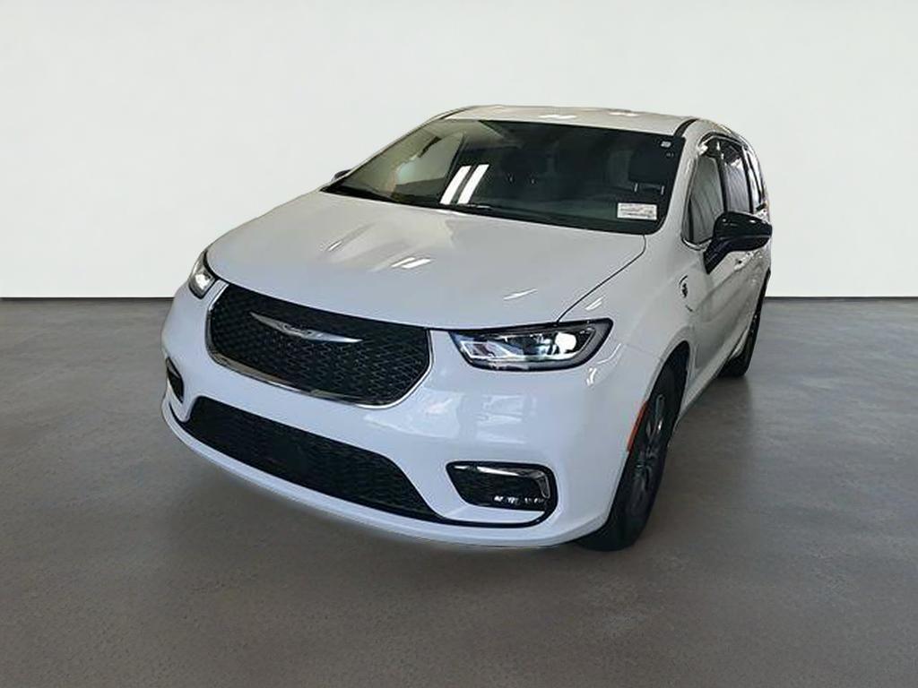 2025 Chrysler Pacifica Hybrid Select