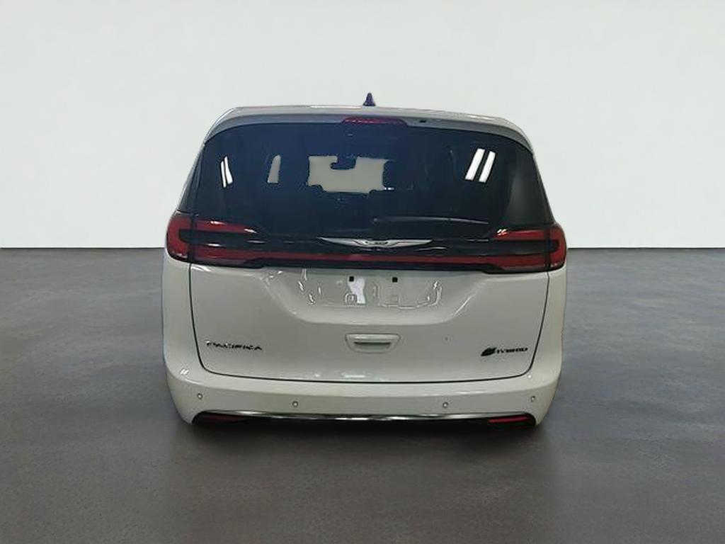 2025 Chrysler Pacifica Hybrid Select