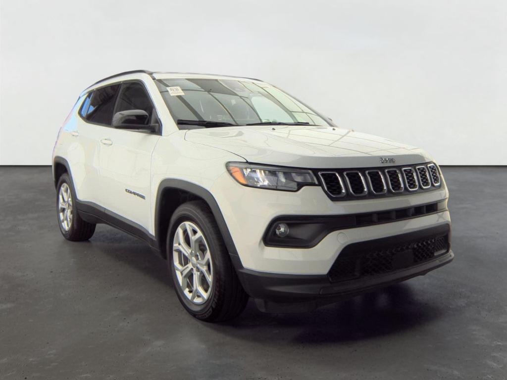 Used 2024 Jeep Compass Latitude with VIN 3C4NJDBN7RT115827 for sale in Springfield, MI