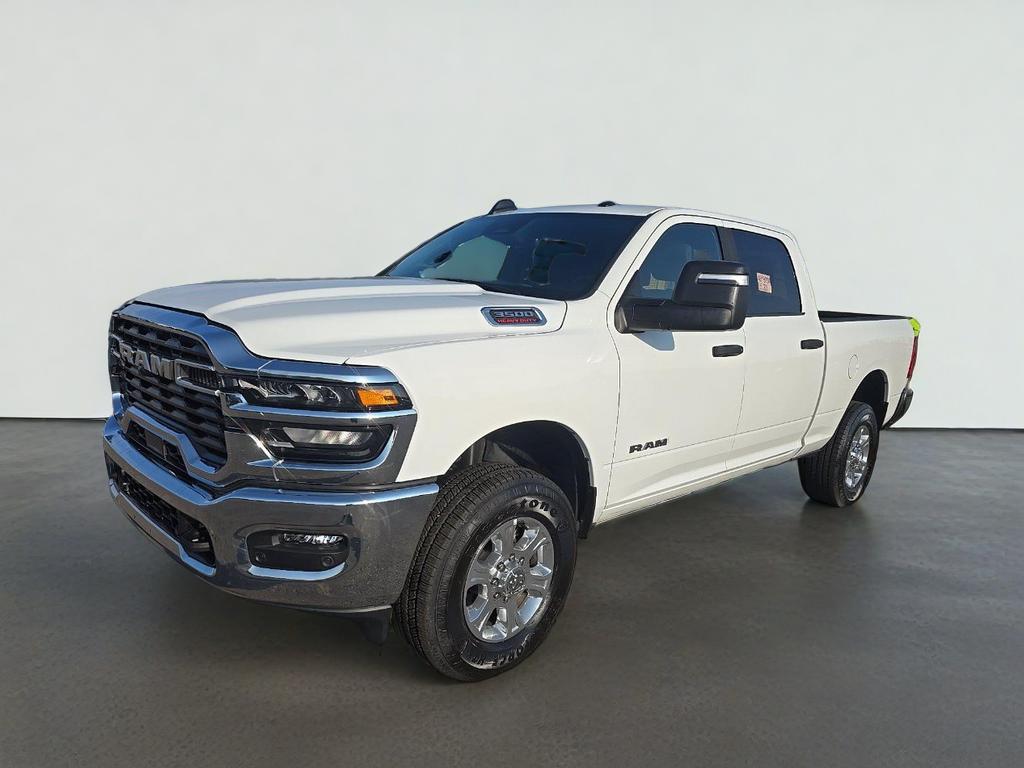 2025 RAM 3500 Lone Star Crew Cab 4x4 6'4' Box