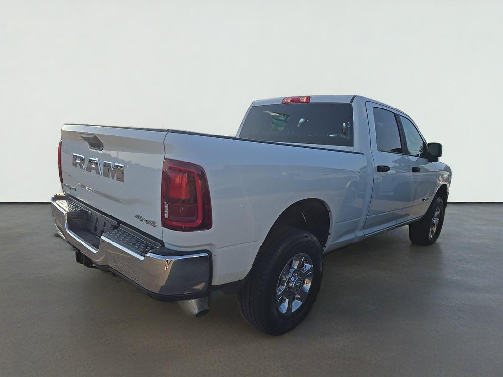 2025 RAM 3500 Lone Star Crew Cab 4x4 6'4' Box