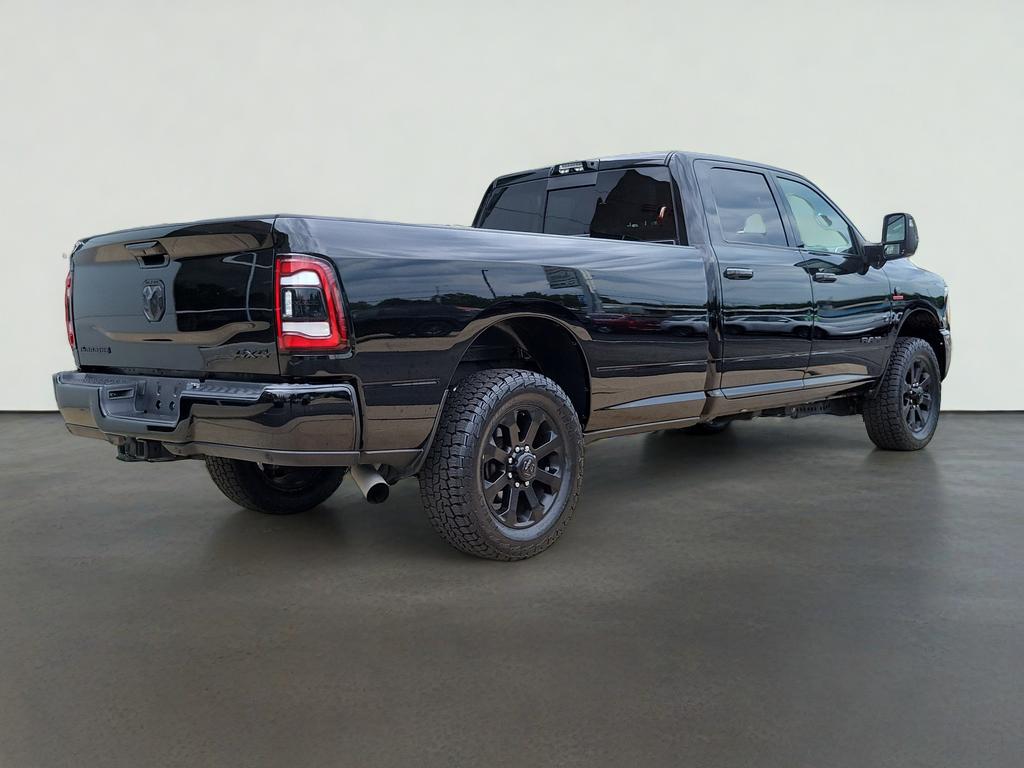 2023 RAM 3500 Laramie Crew Cab 4x4 8' Box