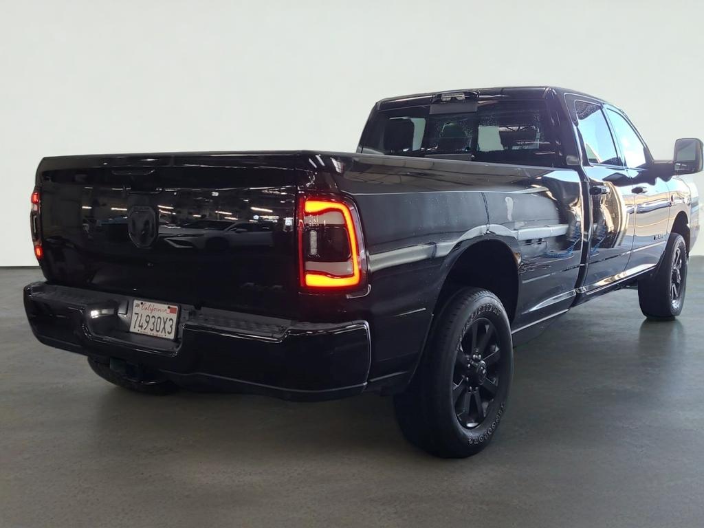 2023 RAM 3500 Laramie Crew Cab 4x4 8' Box
