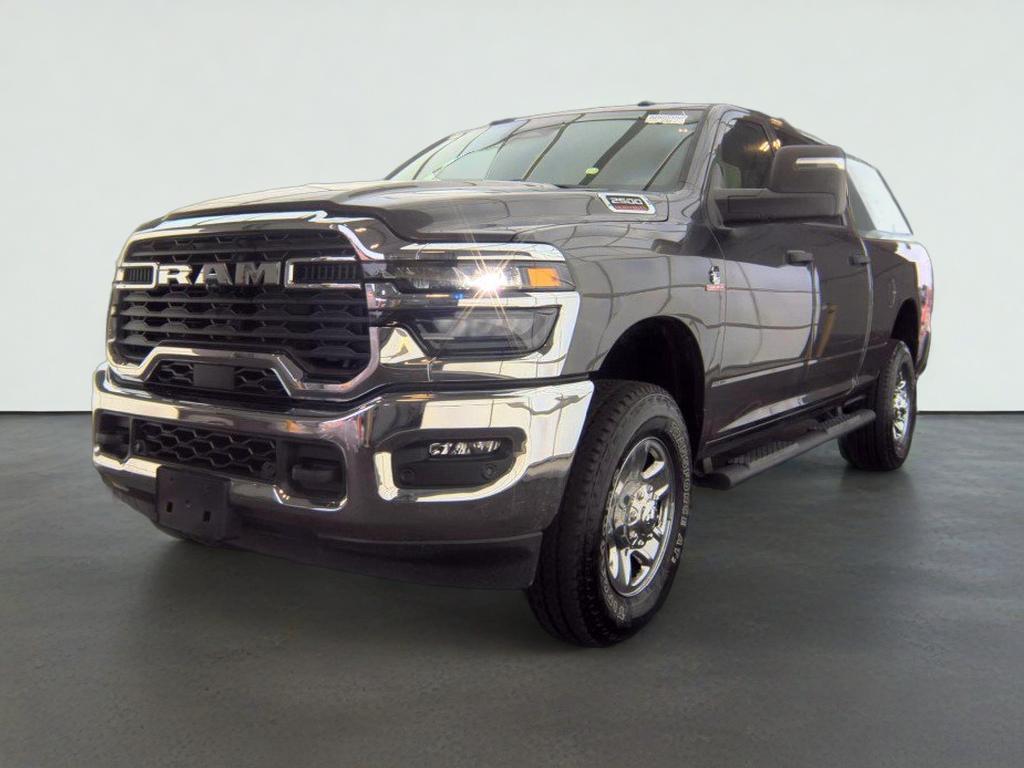 2026 RAM 2500 Tradesman Crew Cab 4x4 6'4' Box