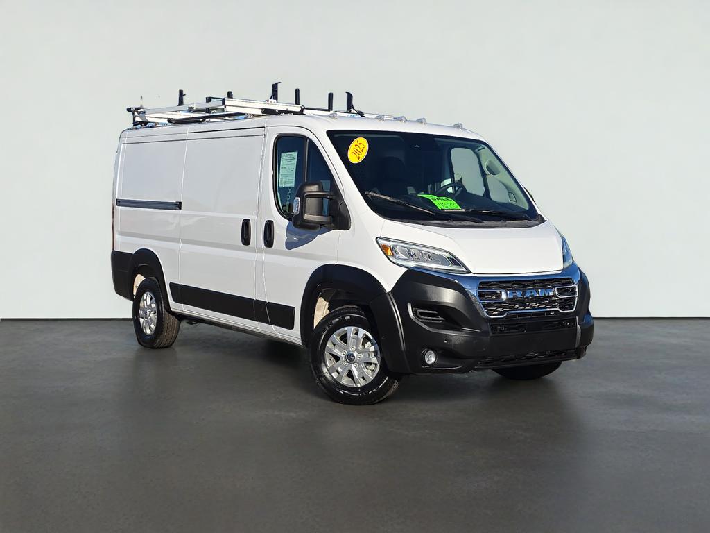 2025 RAM ProMaster 2500 Cargo Van SLT Low Roof 136' WB