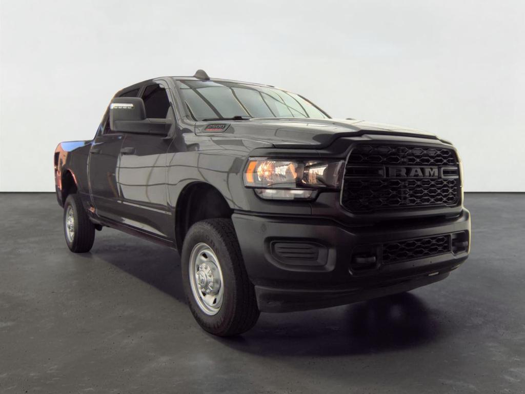 2024 RAM 2500 Tradesman Crew Cab 4x4 6'4' Box