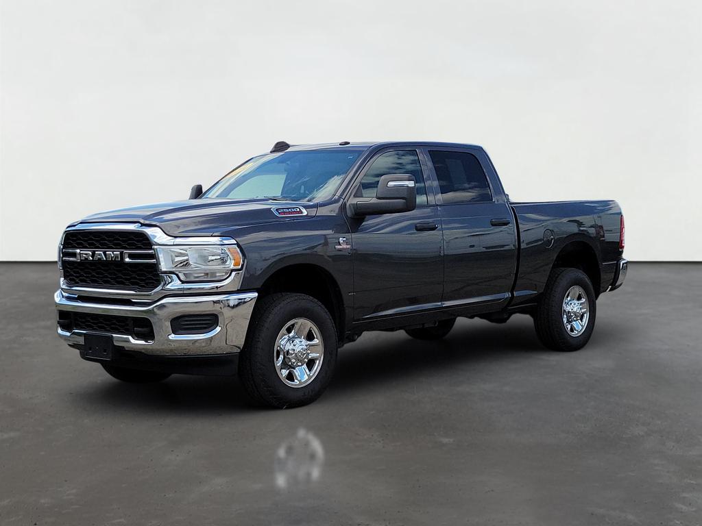 2024 RAM 2500 Tradesman Crew Cab 4x4 6'4' Box