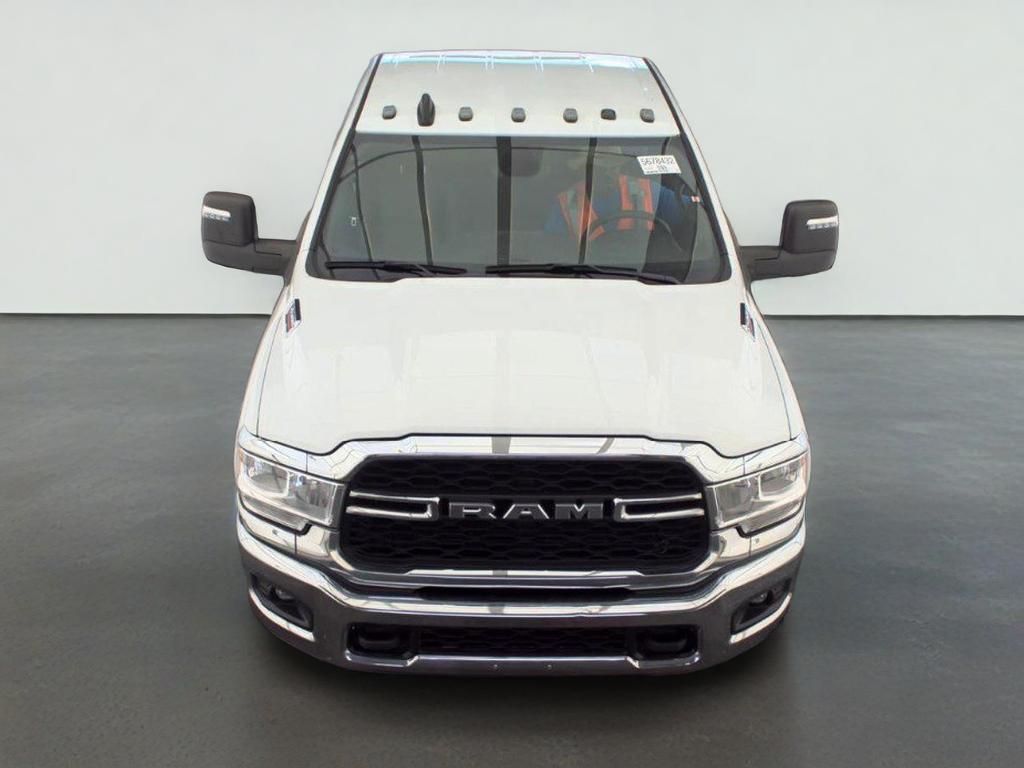 2023 RAM 2500 Tradesman Crew Cab 4x4 6'4' Box