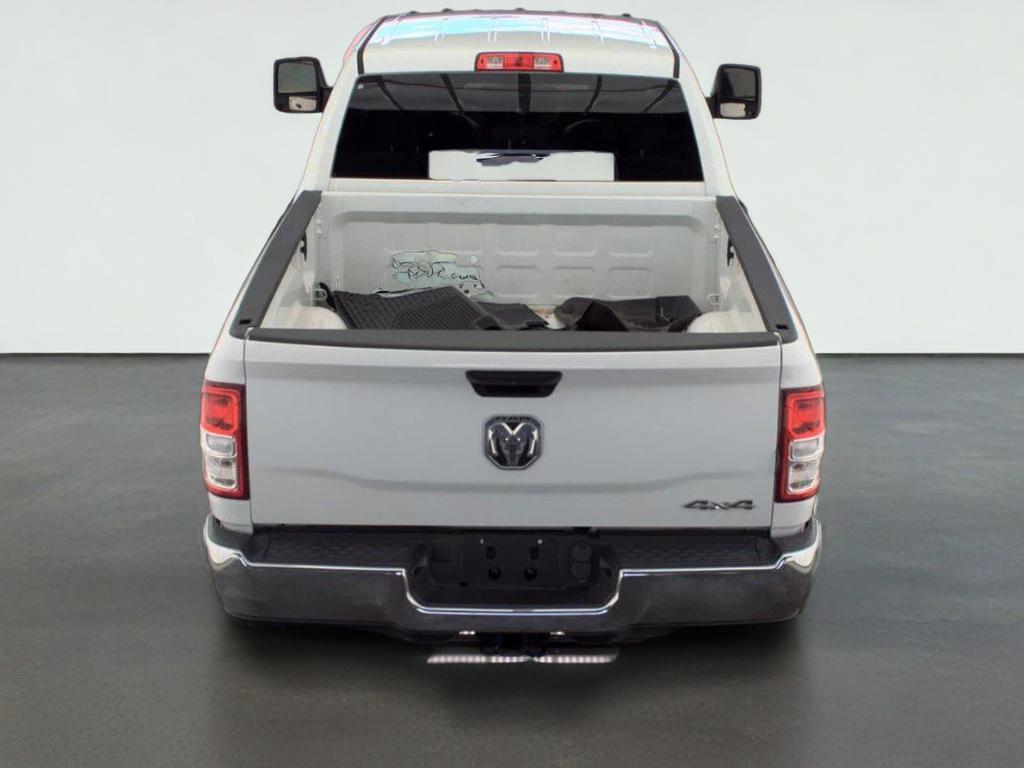 2023 RAM 2500 Tradesman Crew Cab 4x4 6'4' Box