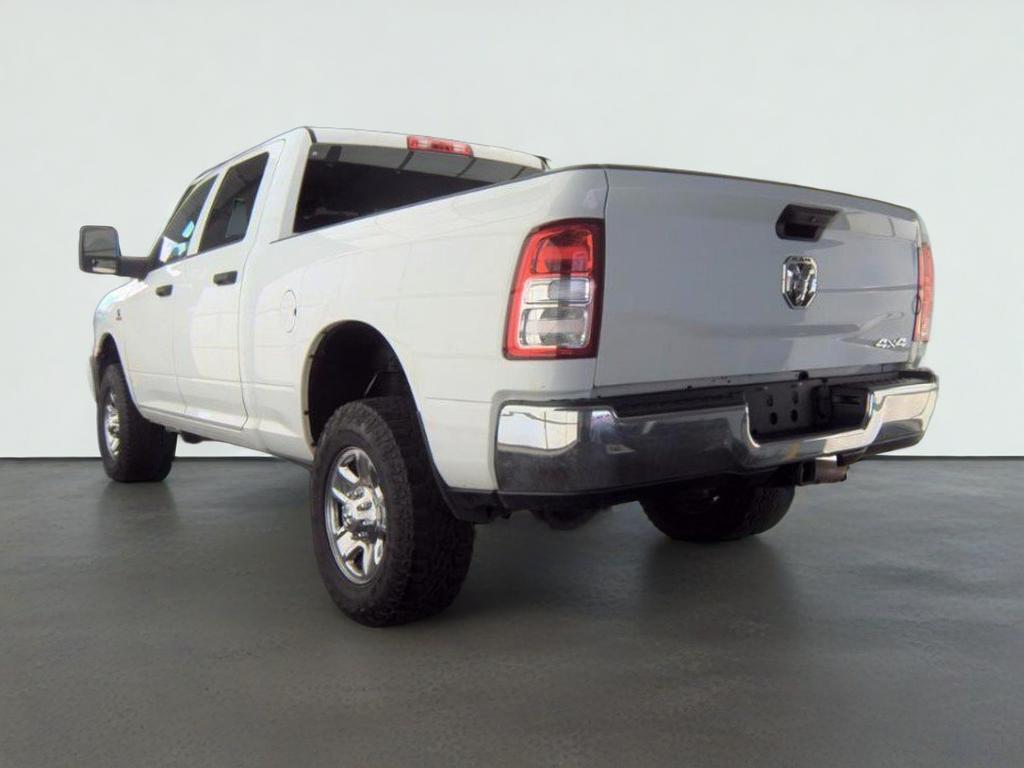 2023 RAM 2500 Tradesman Crew Cab 4x4 6'4' Box