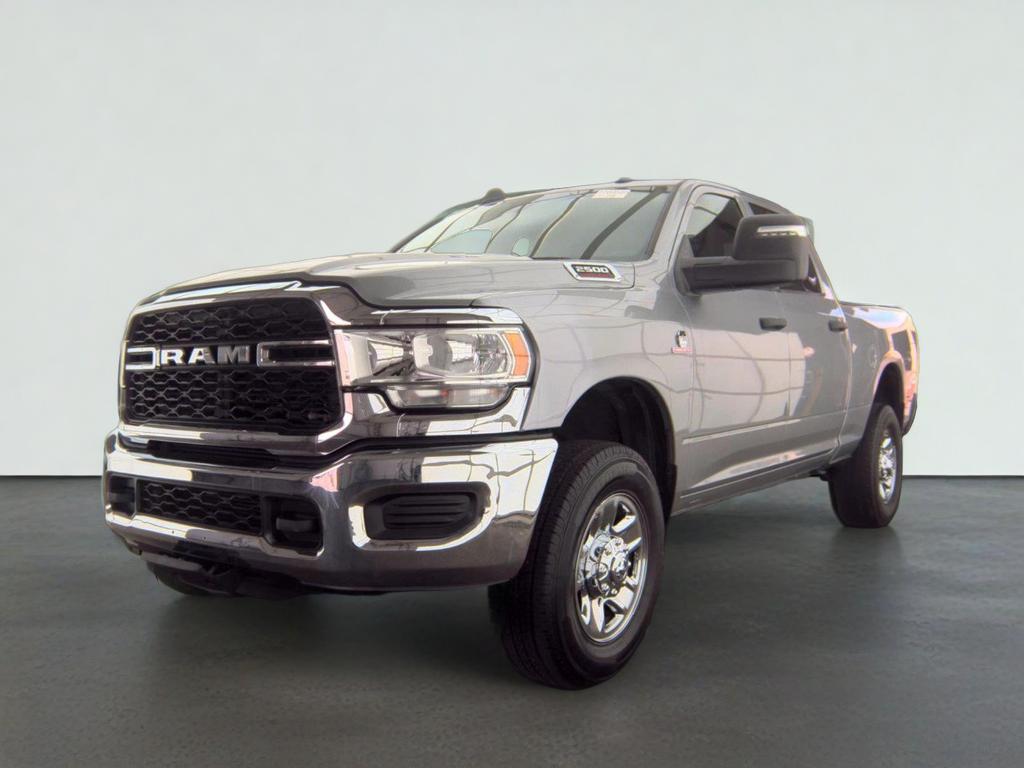 2023 RAM 2500 Tradesman Crew Cab 4x4 6'4' Box