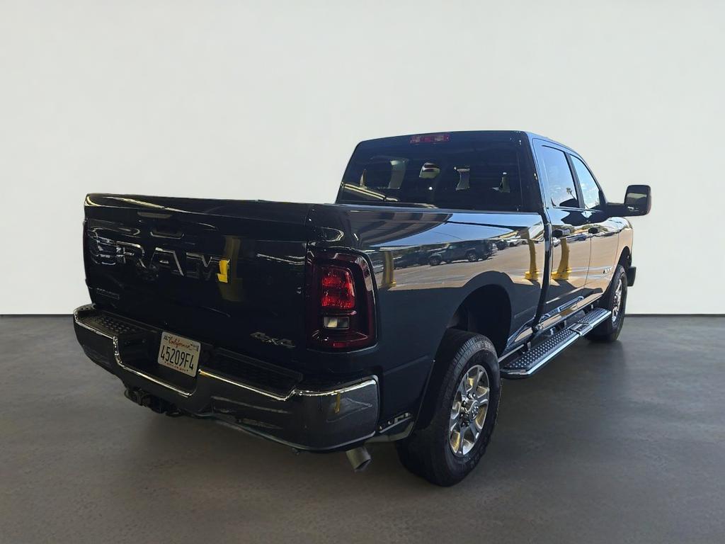 2025 RAM 2500 Big Horn Crew Cab 4x4 6'4' Box