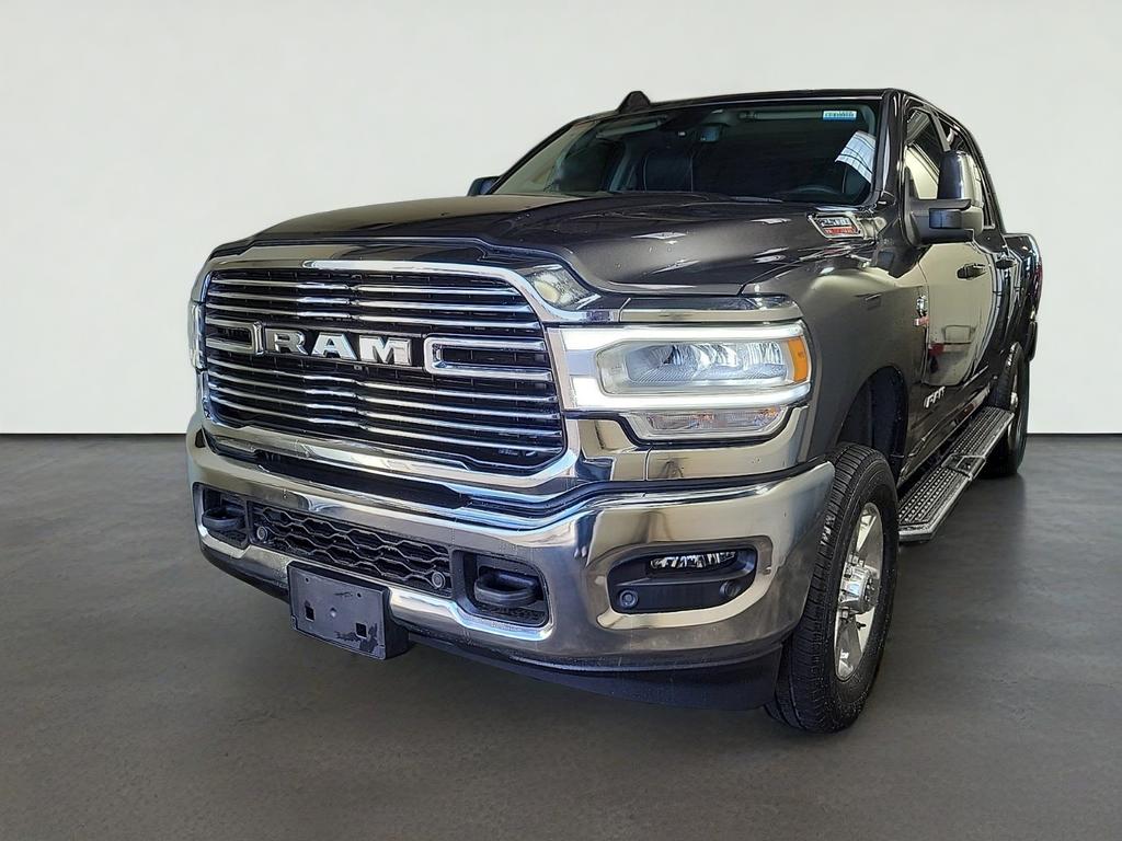 2023 RAM 2500 Laramie Crew Cab 4x4 6'4' Box