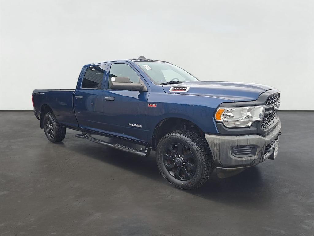 2022 RAM 2500 Tradesman Crew Cab 4x4 8' Box