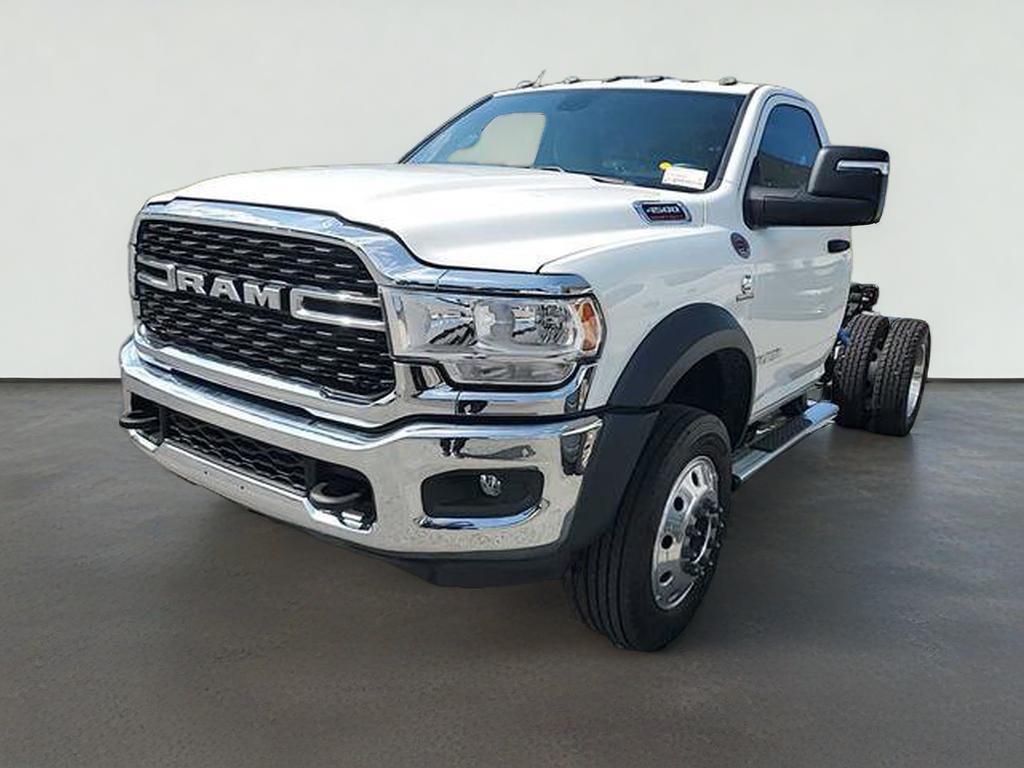 2024 RAM 4500 Chassis Tradesman/SLT