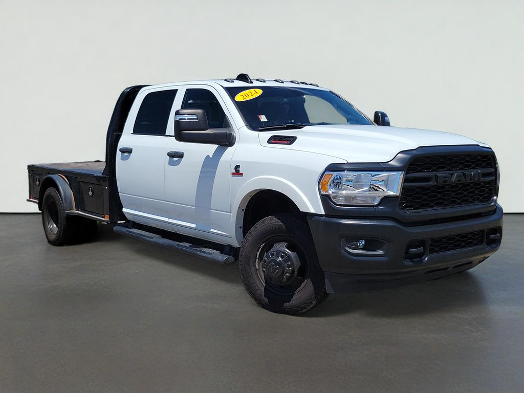 2024 RAM 3500 Chassis Tradesman