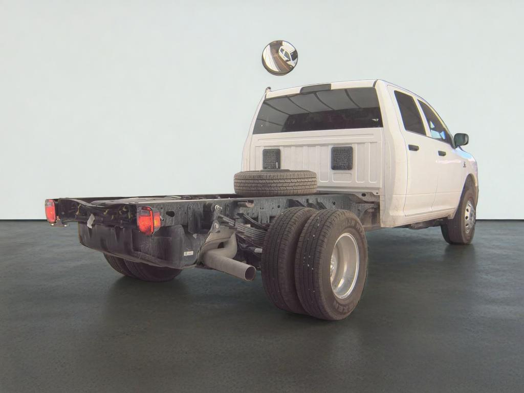 2025 RAM 3500 Chassis Tradesman/Big Horn