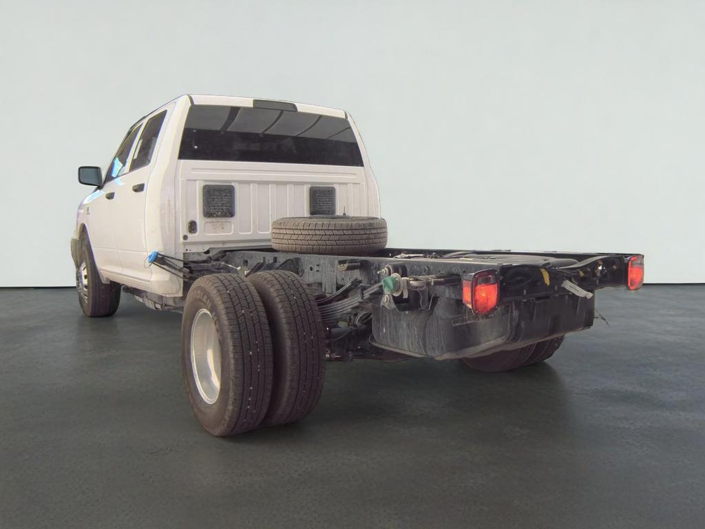 2025 RAM 3500 Chassis Tradesman/Big Horn