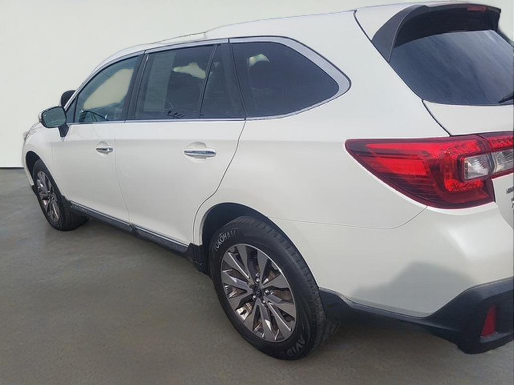 2018 Subaru Outback 2.5i Touring