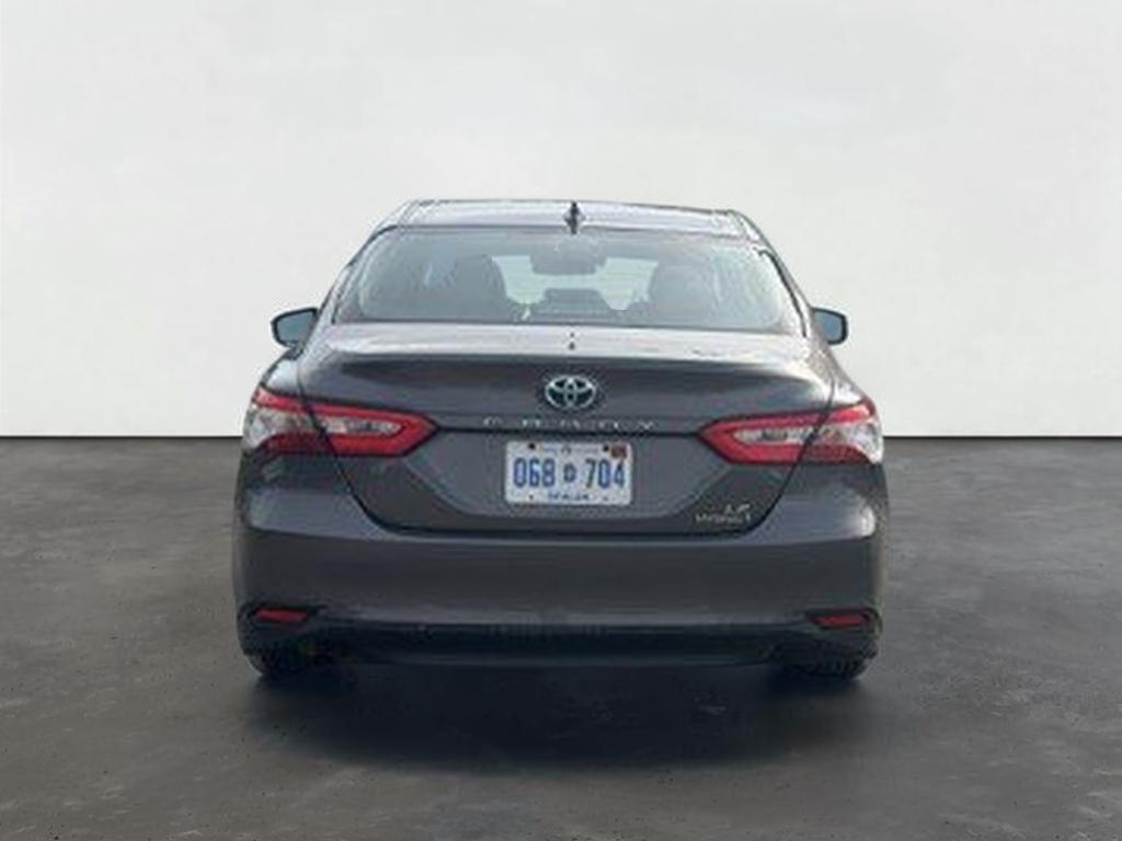 2020 Toyota Camry LE Hybrid