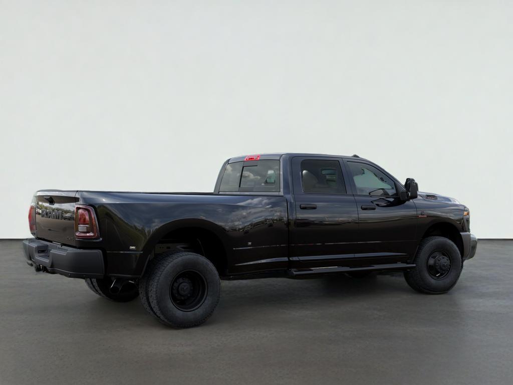 2027 RAM Ram 3500 RAM 3500 TRADESMAN CREW CAB 4X4 8' BOX