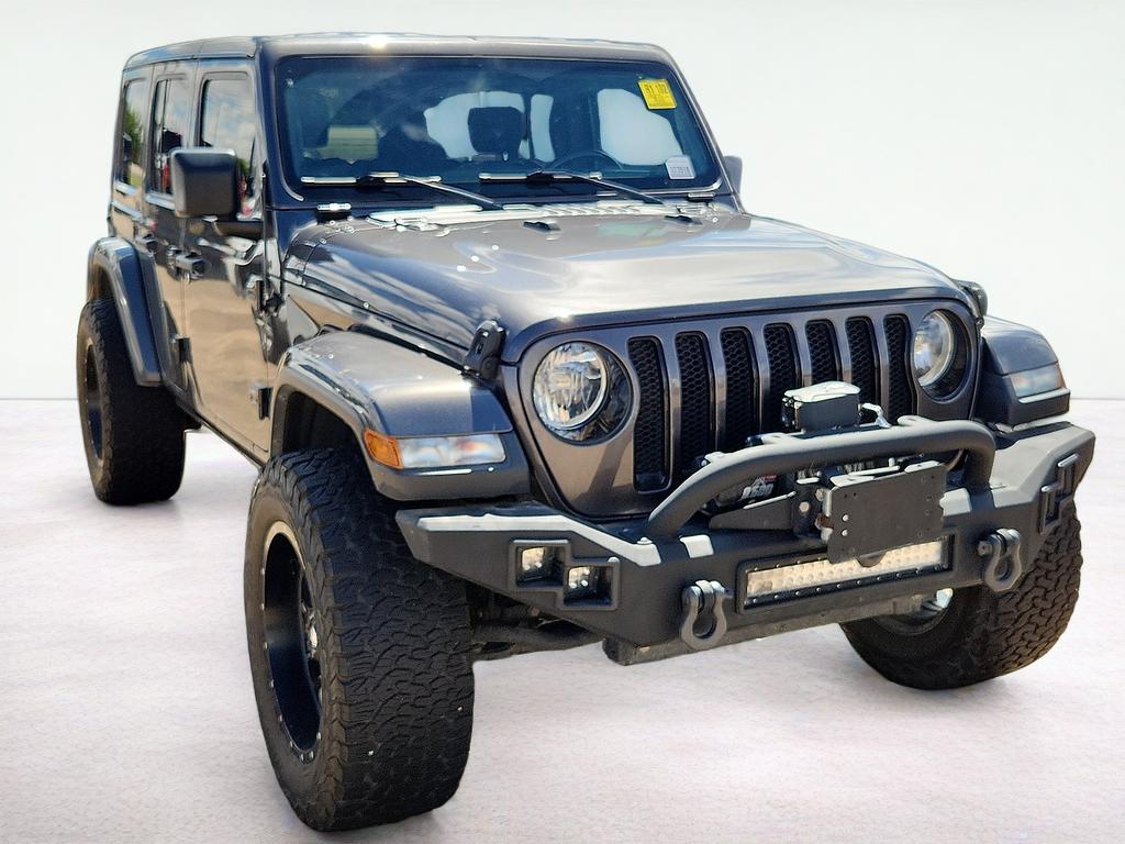 2020 Jeep Wrangler Unlimited Sahara Altitude
