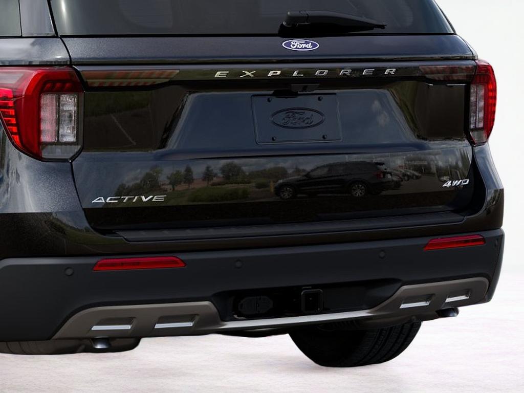 2027 Ford Explorer 4-Door 4DR 4WD ACTIVE