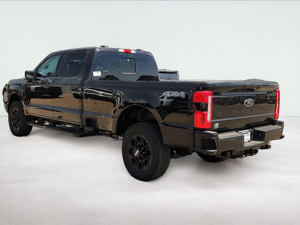 2026 Ford F-350SD F-350® Lariat®