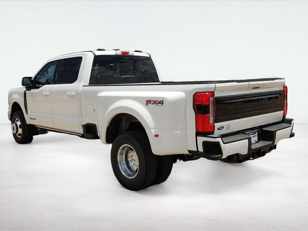 2026 Ford F-350SD Platinum DRW