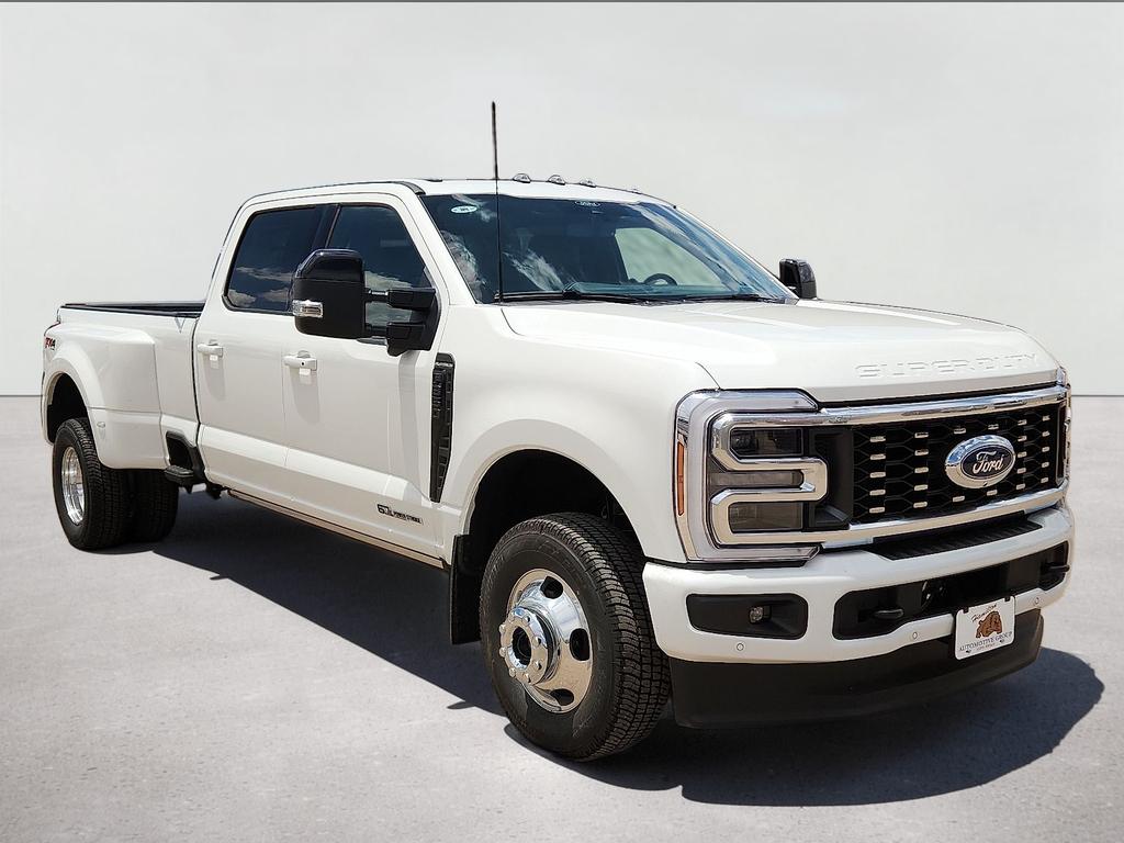 2026 Ford F-350SD Platinum DRW