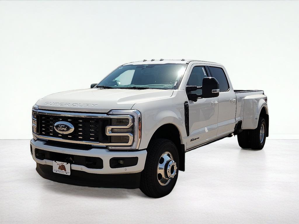 2026 Ford F-350SD Platinum DRW