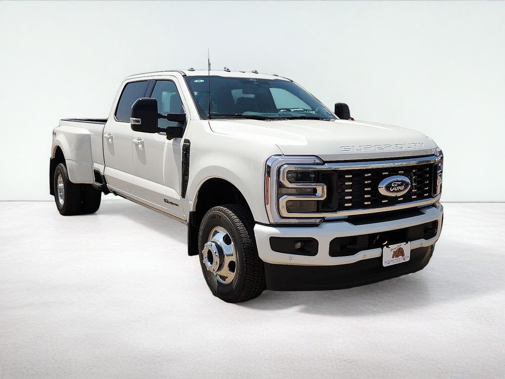 2026 Ford F-350SD Platinum DRW
