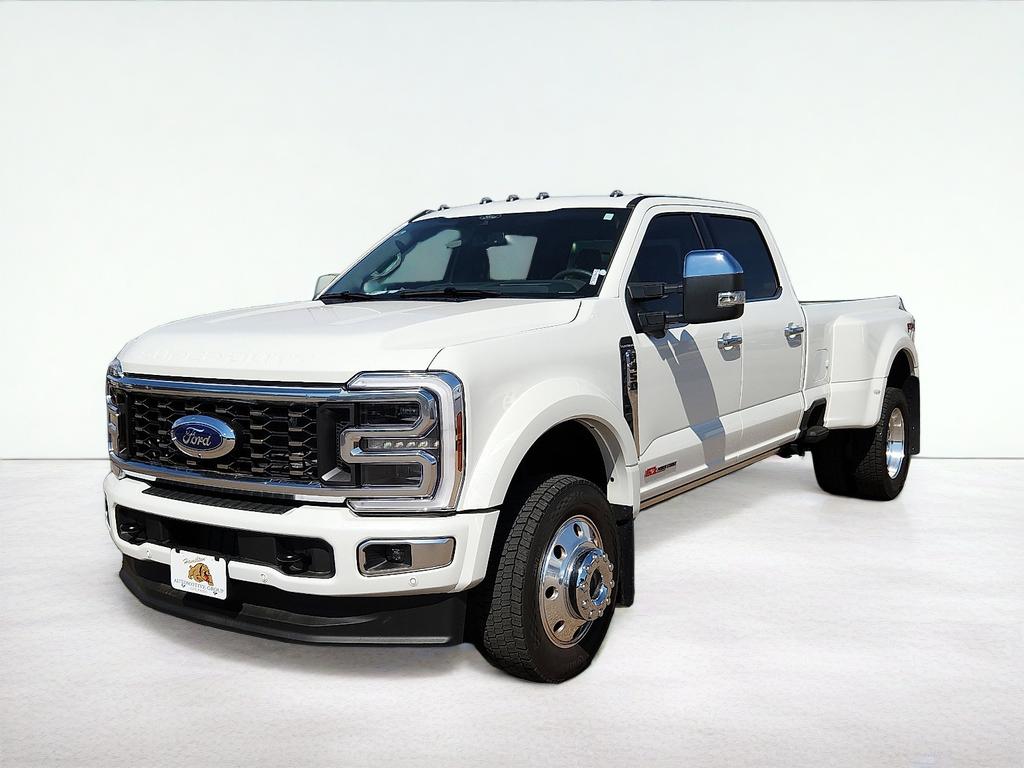 2025 Ford F-450SD Platinum DRW
