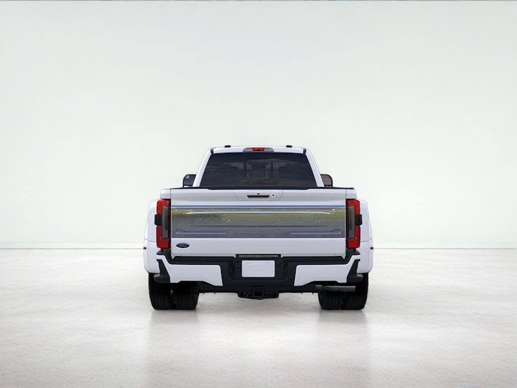 2025 Ford F-450SD Platinum DRW
