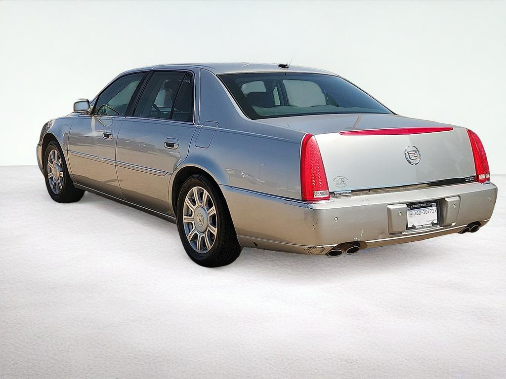 2008 Cadillac DTS Base